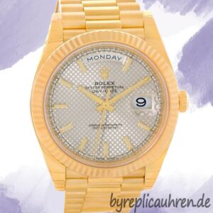 Rolex Day-Date Herren 40mm 228238 Silbernes diagonales Zifferblatt