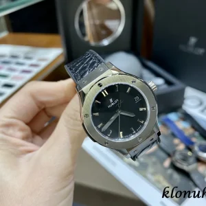 Hublot Classic Fusion 33mm Black Dial Swiss Automatic Leather 1:1 Clone Watch