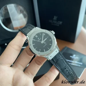 Hublot Classic Fusion 38mm Black Dial Automatic Leather 1:1 Clone Watch