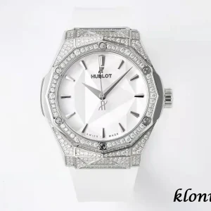 Hublot Classic Fusion 38mm White Dial Swiss Automatic Metalarmband 1:1 Clone Watch
