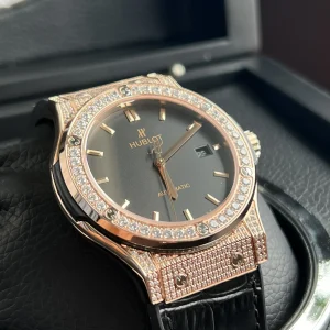 Hublot Classic Fusion 42mm Black Dial Automatic Leather 1:1 Clone Watch
