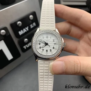 Patek Philippe Aquanaut 38mm White Dial Swiss Automatic Rubber Bracelet 1:1 Clone Watch