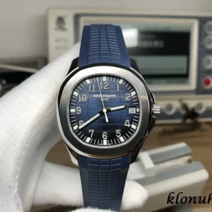 Patek Philippe Nautilus 40mm Blaue Zifferblatt Automatik Kautschukarmband 1:1 Clone Watch