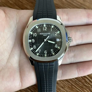 Patek Philippe Nautilus 40mm Black Dial Automatic Kautschukarmband 1:1 Clone Watch