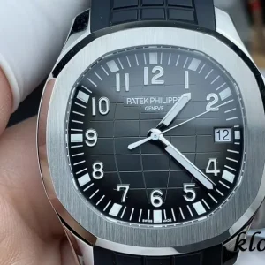 Patek Philippe Nautilus 40mm Black Dial Automatic Kautschukarmband 1:1 Clone Watch