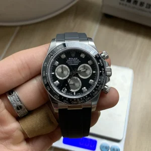 Rolex Daytona 41mm Black Dial Swiss Automatic Rubber Strap 1:1 Clone Watch