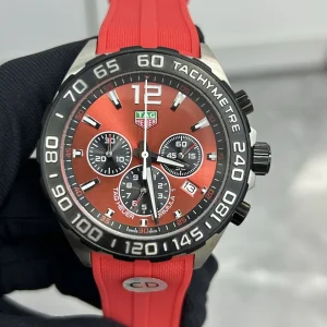 Tag Heuer Formula 1 43mm Red Dial Swiss Quartz Kautschukarmband 1:1 Clone Watch